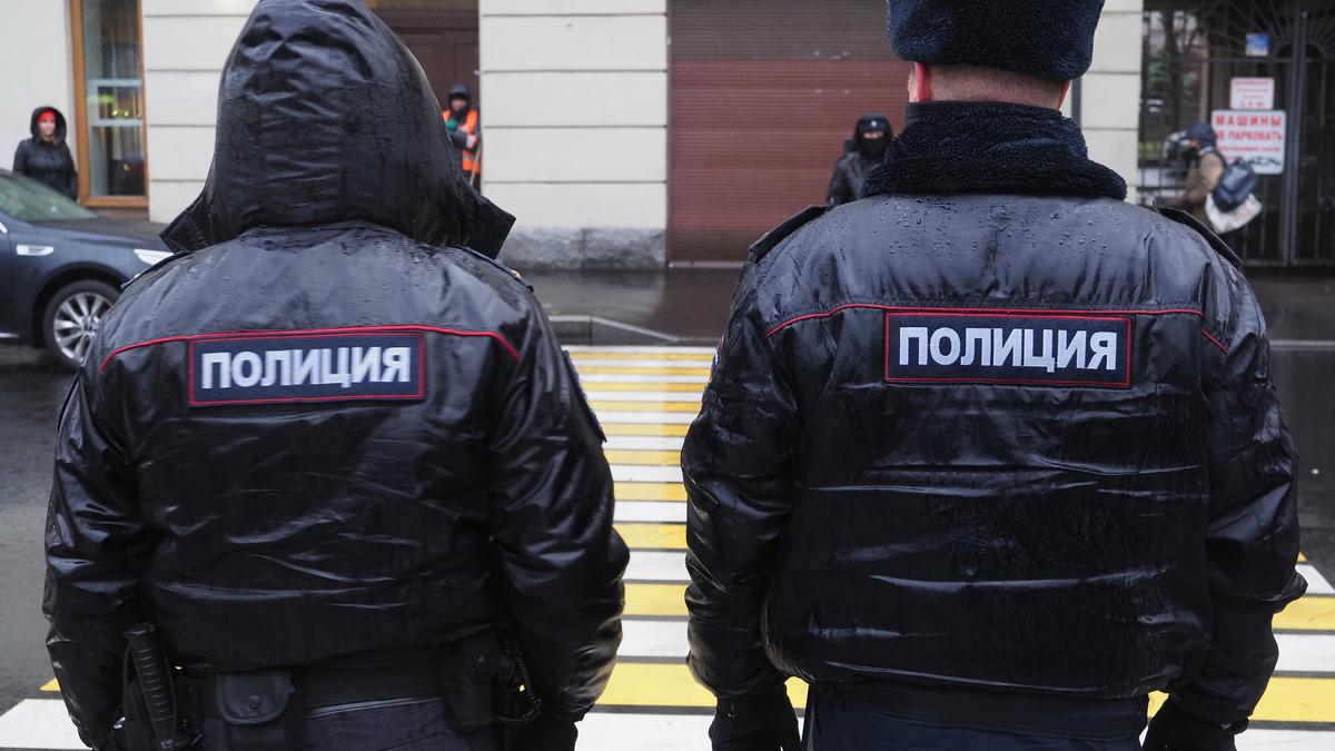 На петербурженку составили протокол по статье о дискредитации ВС РФ