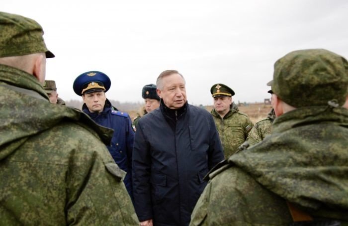 Беглов проверил подготовку мобилизованных в воинской части ЗВО