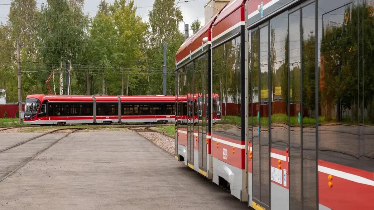 Движение трамваев по Финляндскому проспекту закроют на два дня из-за дорожных работ