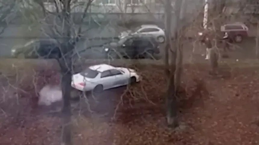 Скриншот видео: Госавтоинспекция СПб и ЛО