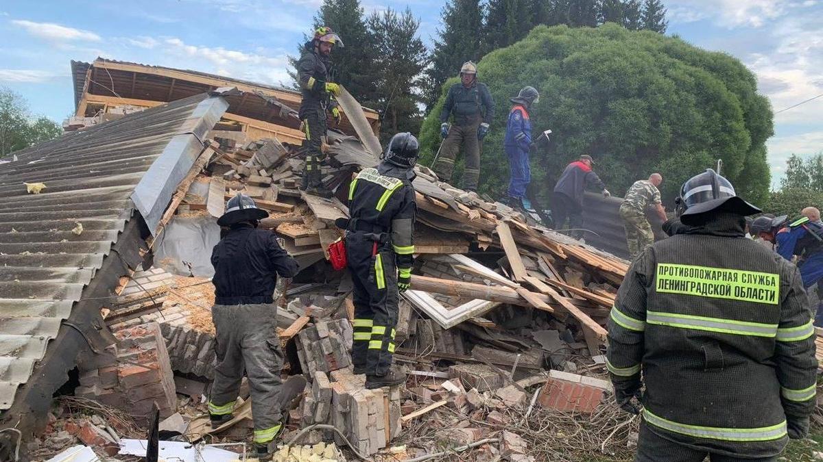 Мужчина погиб из-за взрыва газового баллона в частном доме в Ленобласти —  Новости Санкт-Петербурга › МР7.ру