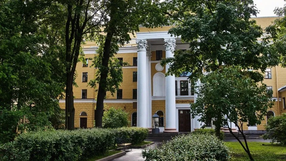 Три сквера вокруг «Ленфильма» назовут в честь советских кинорежиссёров