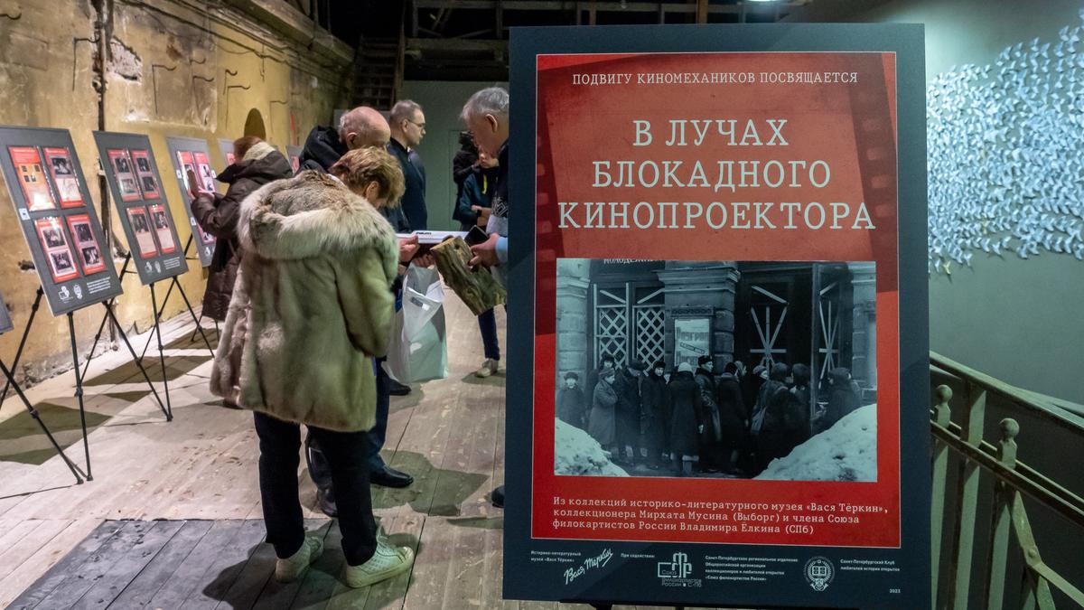 Выставка о кино в блокадном Ленинграде открылась на Ленфильме