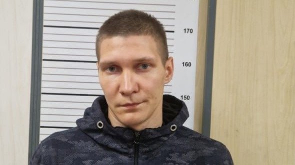 Полиция задержала петербуржца, напавшего на девушку с требованием взять кредит