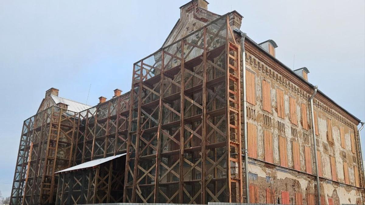 Духовное училище в Тихвине. Фото: Владимир Цой