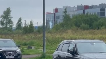 Жителей Московского района испугал столб газа, поступающий из трубы