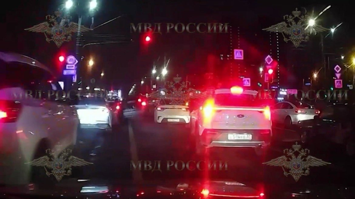 Полицейские открыли огонь для остановки пьяного водителя