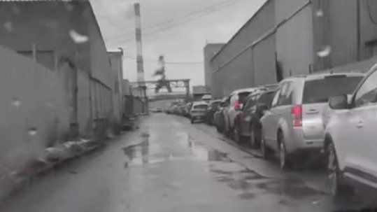 Скриншот видео: «Мегаполис»