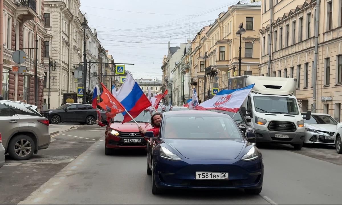 Автопробег 18 марта 2023 года. Фото: пресс-служба движения «Молодая Гвардия»