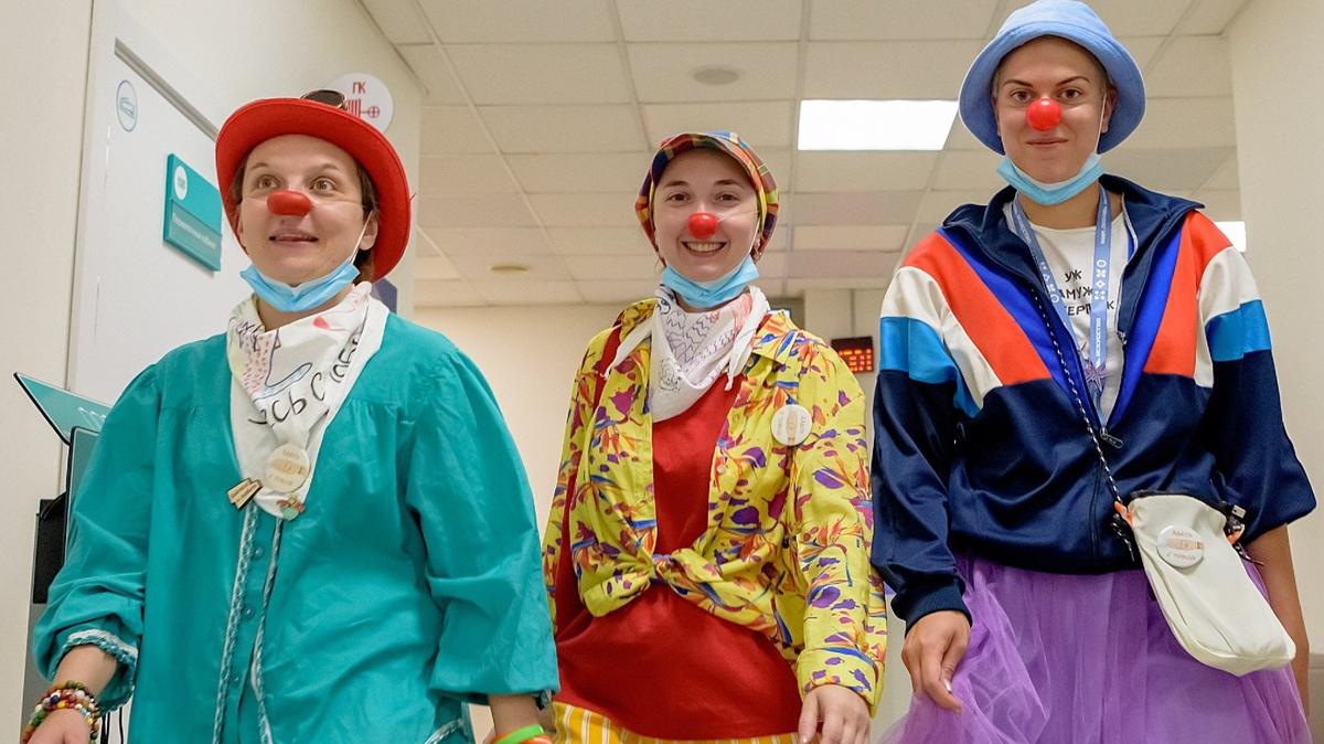 Кодекс чести больничного клоуна: кнопки радости, белые кролики и не боги