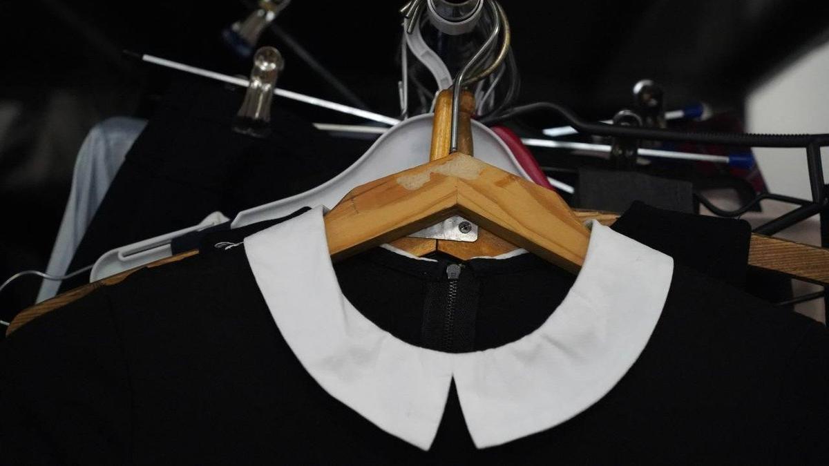 С портфелем, а не с пакетом: как «Гумсклад» собирает детей переселенцев в школу