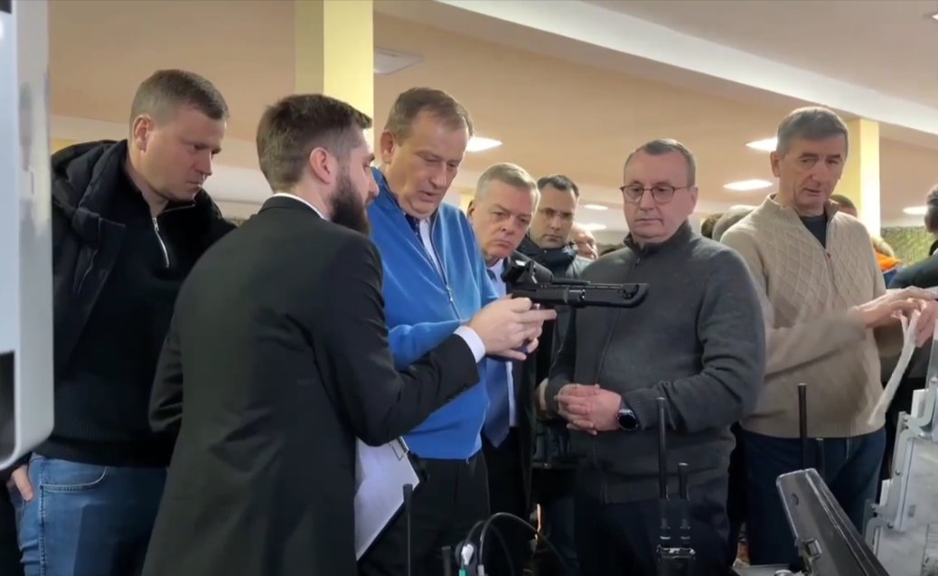 Скриншот видео Александра Дрозденко