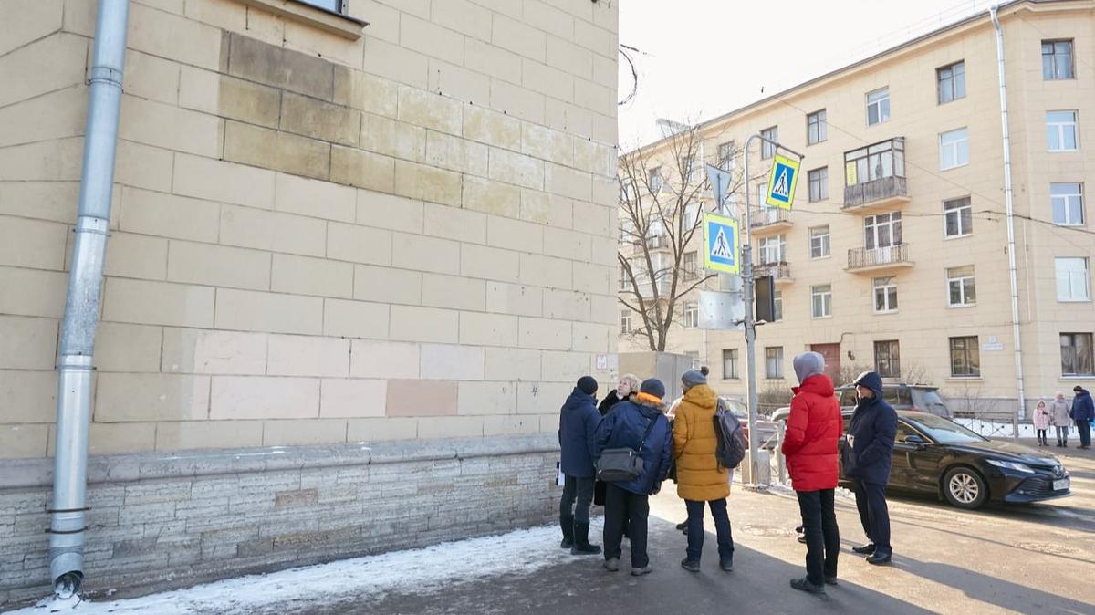 На Большеохтинском установят мемориальную табличку в память о регулировщицах