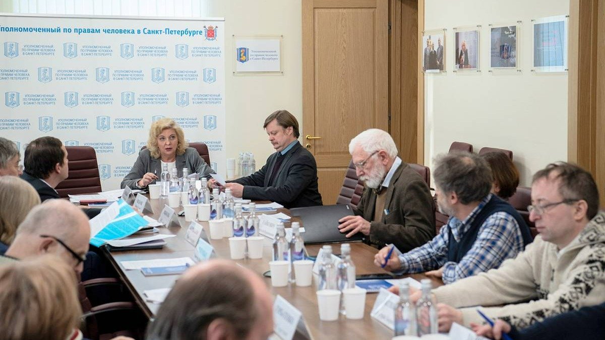 «В каждом случае нужно решать отдельно!»: Агапитова обсудила с градозащитниками закон об охранных зонах