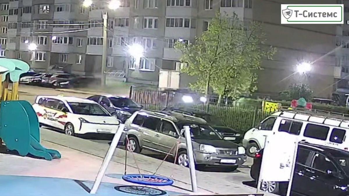 Скриншот видео: «Транспортный коллапс, Красное Село»