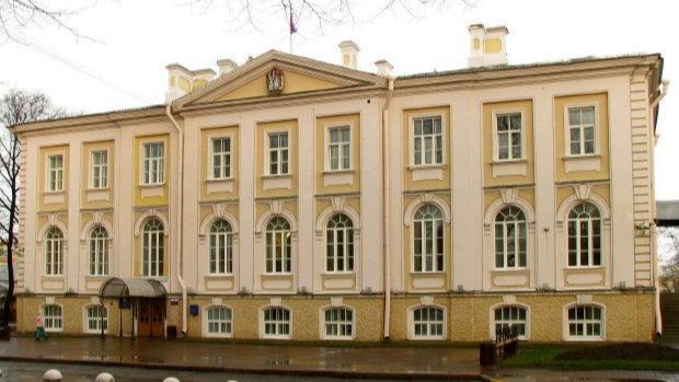 Администрацию Петродворцового района эвакуировали из-за звонка о бомбе