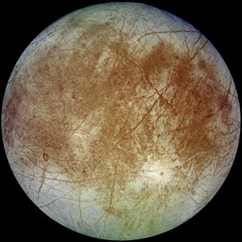 600px-Europa-moon