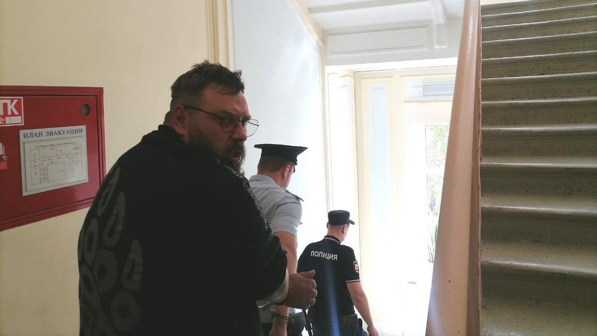 Суд Петербурга продлил срок задержания экс-топ-менеджеру медиаструктуры Пригожина