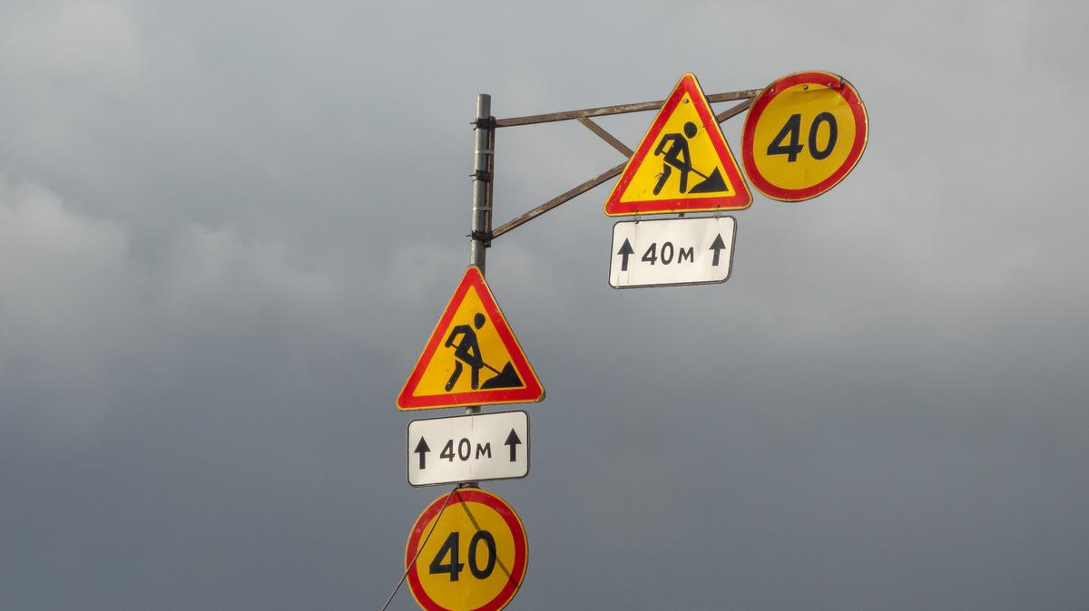 В Василеостровском и Петроградском районах ограничат движение с 25 марта