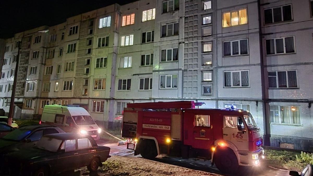 Фото: «Сланцы — не тапки»