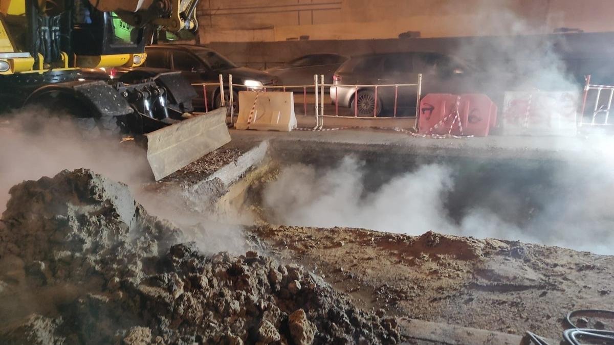 Тепло в домах Адмиралтейского района пропало из-за переключения на временный трубопровод