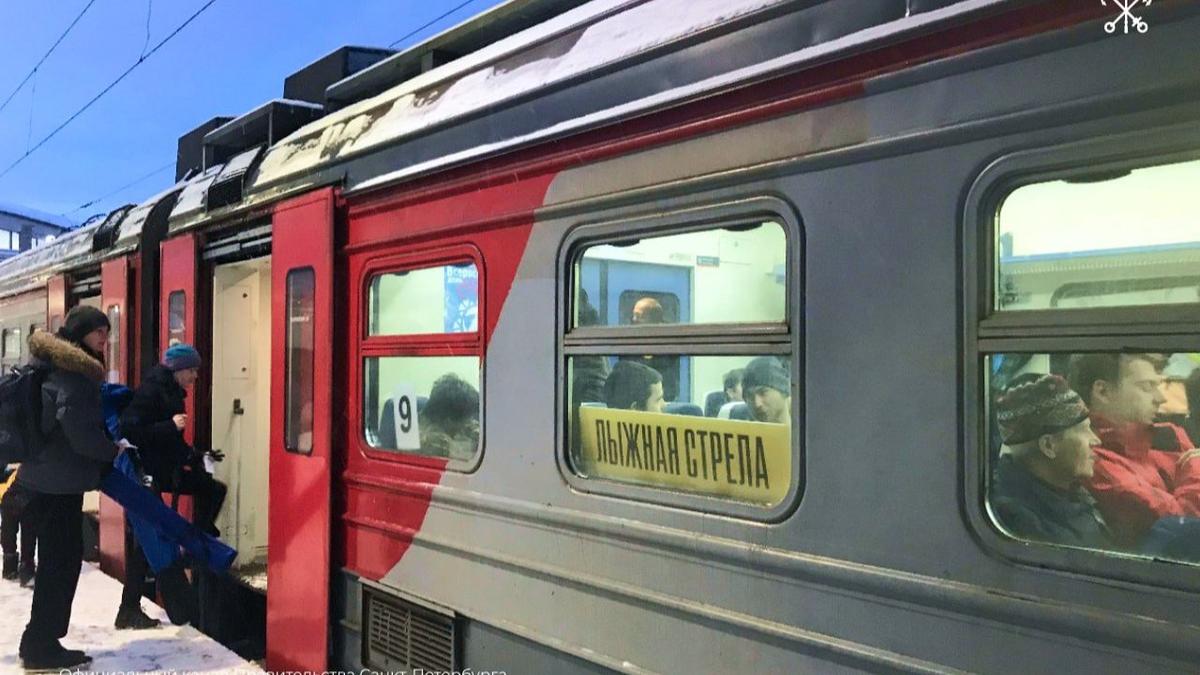 Фото: Смольный