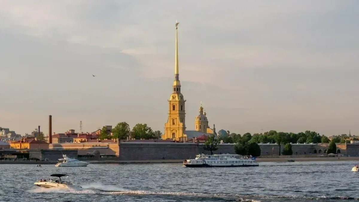 Утопленника без документов нашли в Неве у Петропавловской крепости