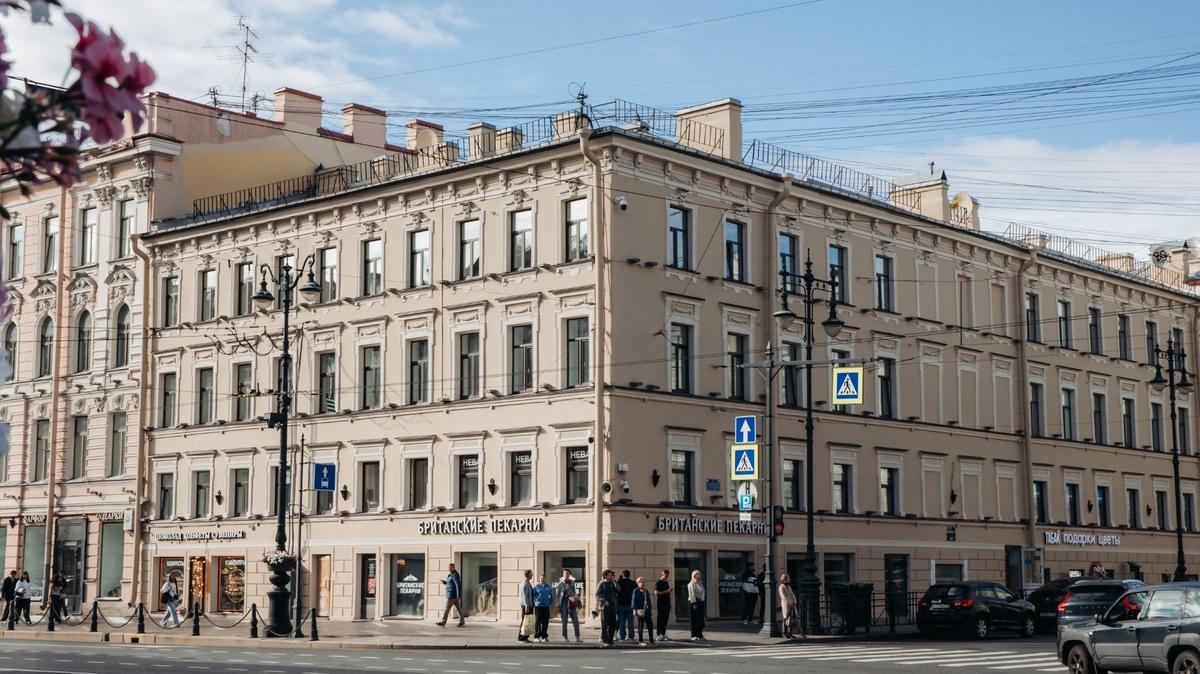 Фото: Смольный
