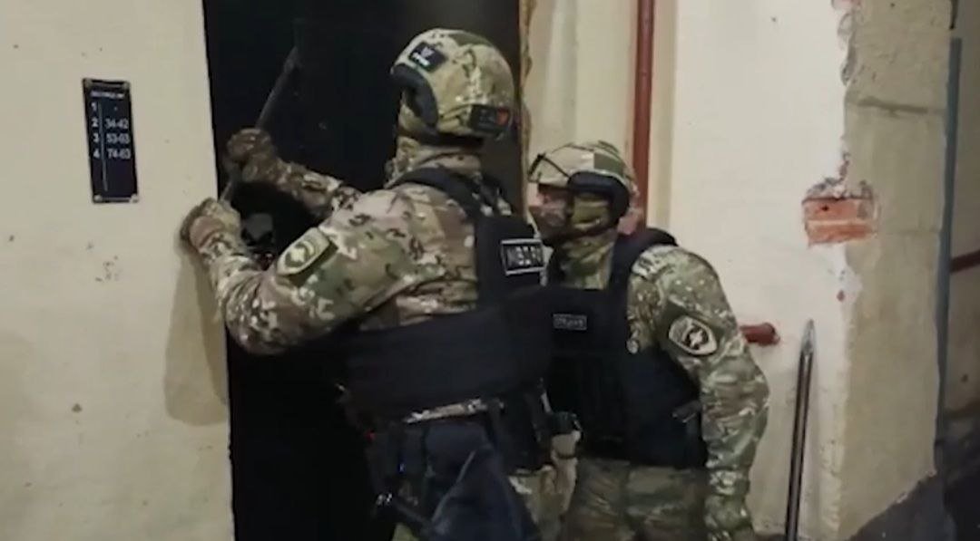 Скриншот с видео пресс-службы ГУ МВД России по Санкт-Петербургу и Ленинградской области