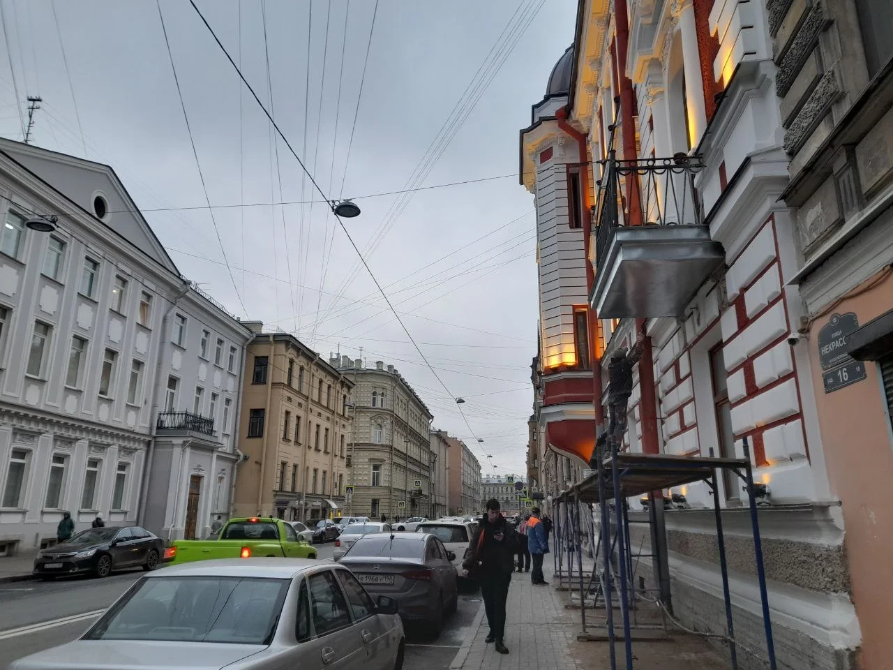 С особняка Целибеевой только недавно начали снимать леса после реставрации. photo_5411185028458726130_y.jpg