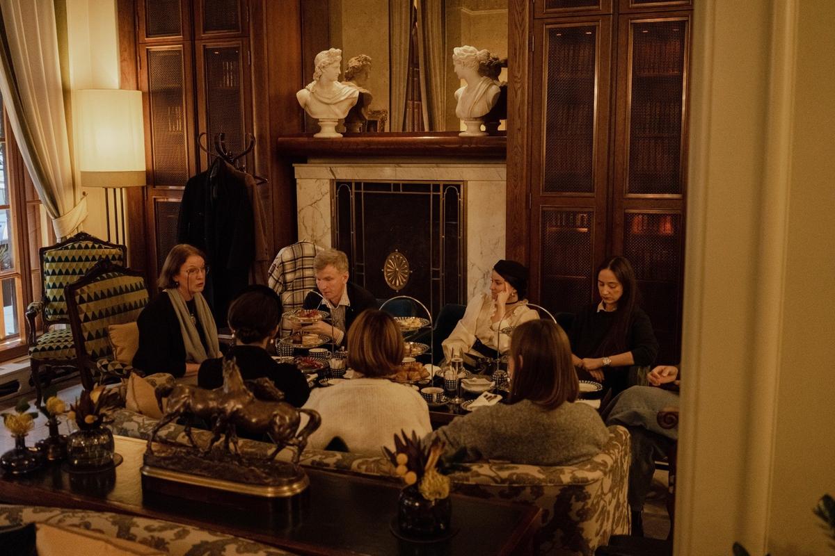 Презентация книги в гостинице «Астория». Фото: Валерия Нефёдова