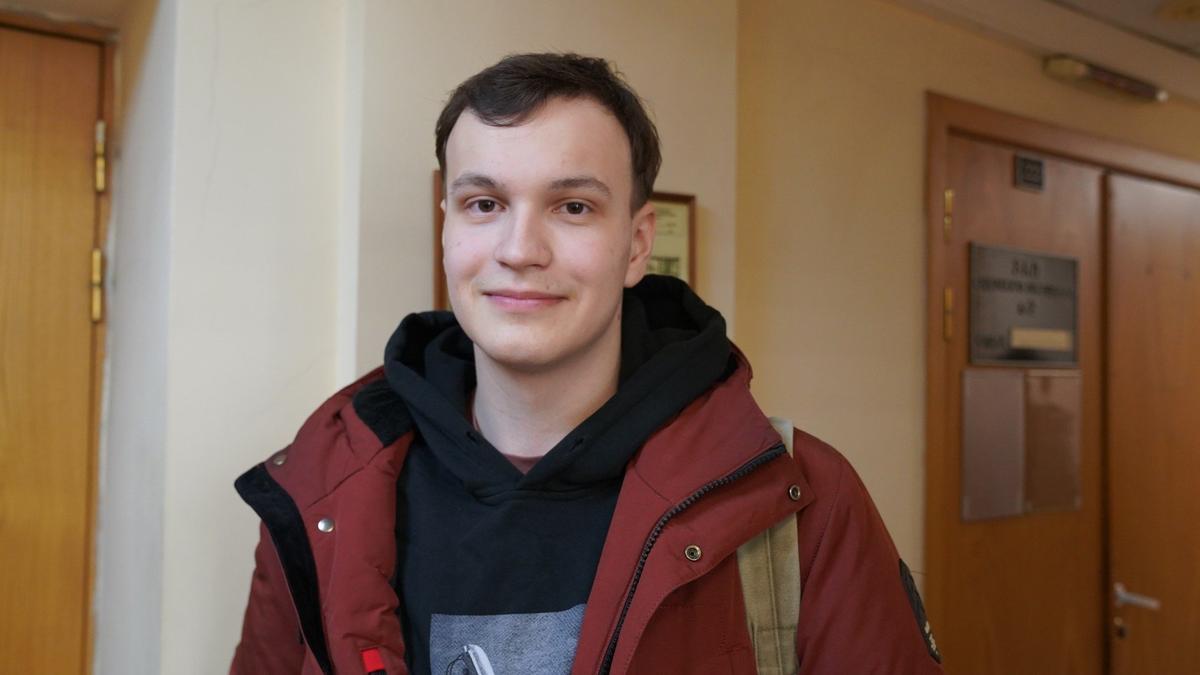 Студент СПбГУ Артём Пронько опроверг информацию о причастности к леворадикальной ячейке