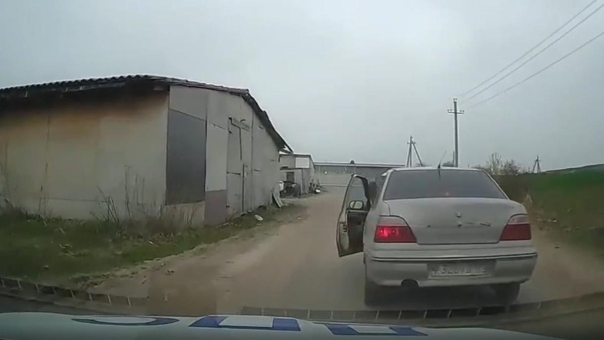 Скриншот видео: ГУ МВД по Петербургу и Ленобласти