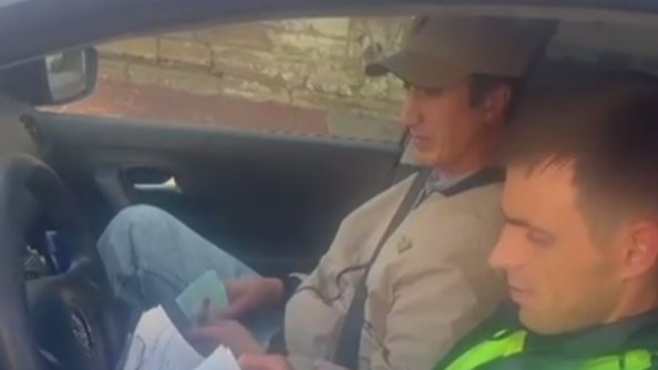 Скриншот видео: Госавтоинспекция Петербурга