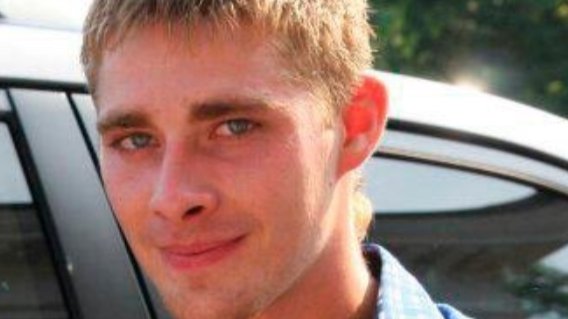 В Сланцах простятся с погибшим на СВО местным жителем