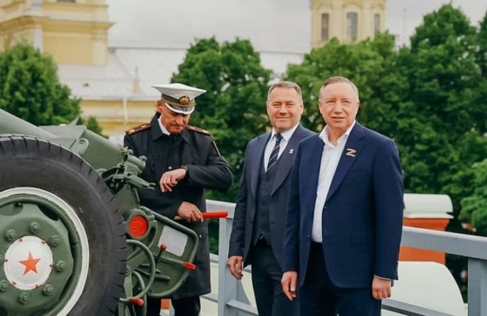 Власти Петербурга «забыли» главу ДНР в постах о стрельбе из пушки