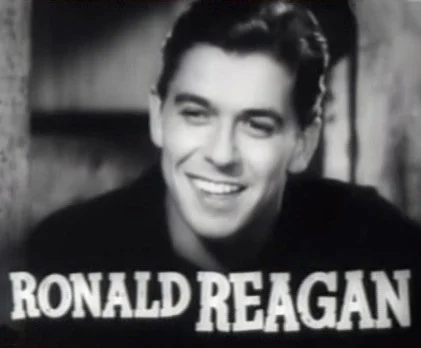 Ronald_Reagan_in_Cowboy_From_Brooklyn_trailer.jpg