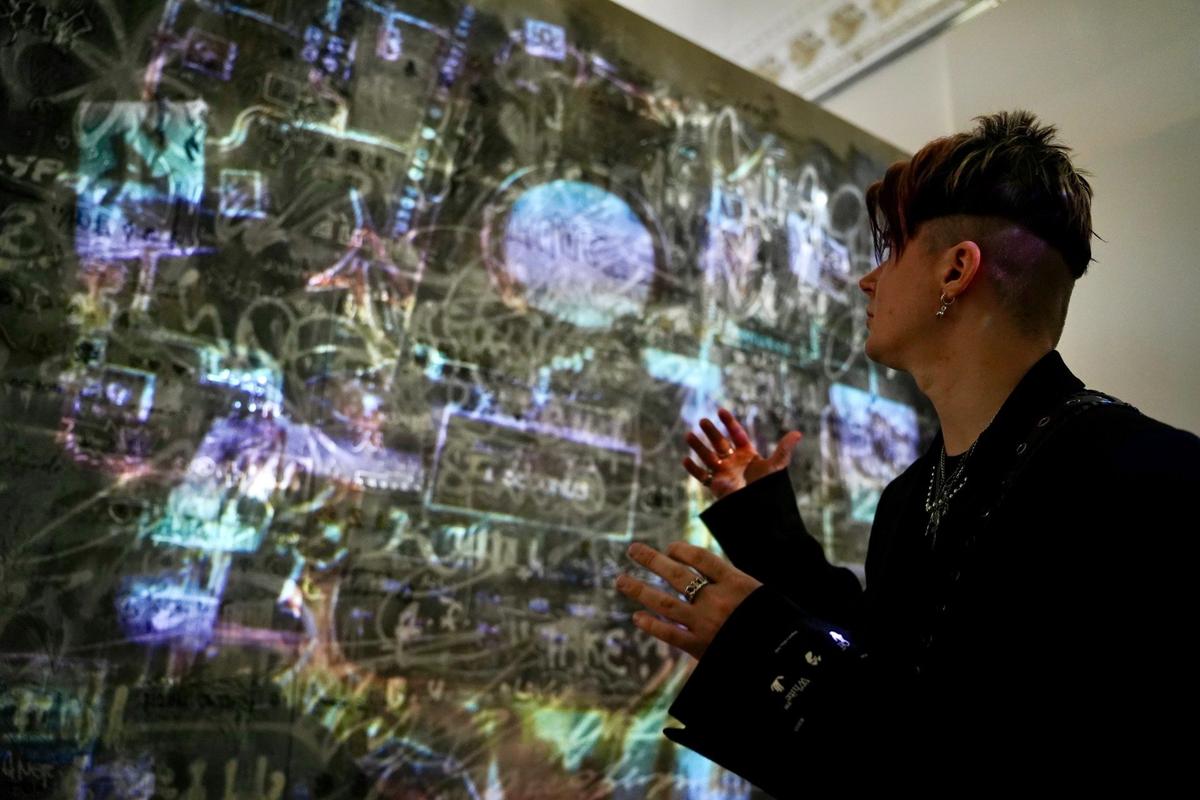 «Connecti0n <—> Связь» на выставке «Весть» в Русском музее. Фото: Павел Даиси / MR7