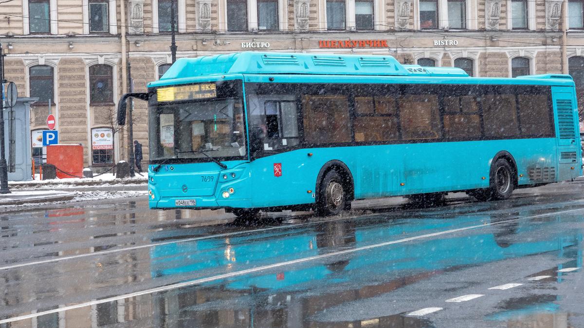 На маршрут № 397 в Выборгском районе вышли дополнительные автобусы