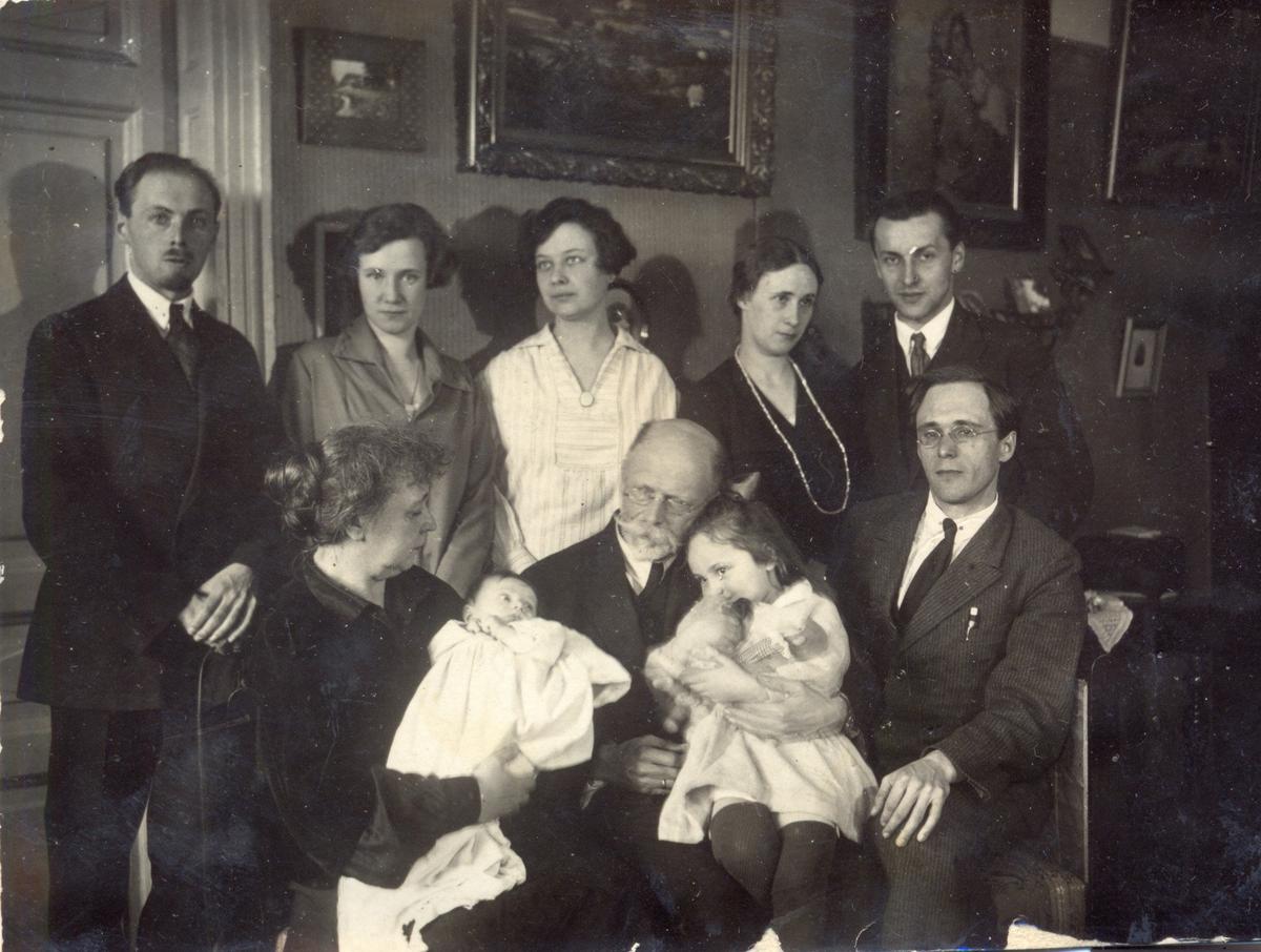 Сильвио Данини в кругу семьи. Фото: из семейного архива Андрея Козлова