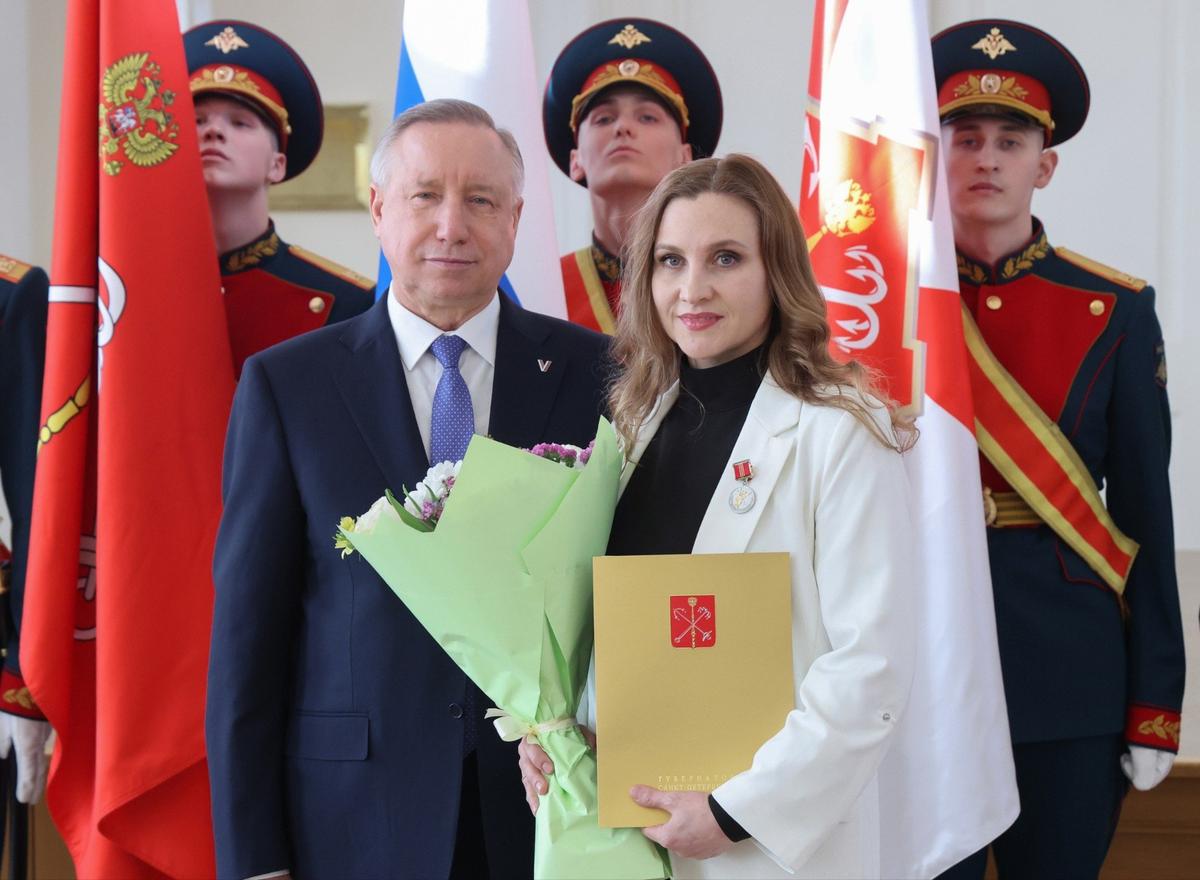 Екатерина Безгубова (справа). Фото: администрация Петербурга