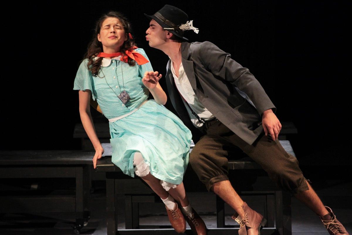 Сцена из спектакля «Том Сойер». Фото: театр «Мастерская»