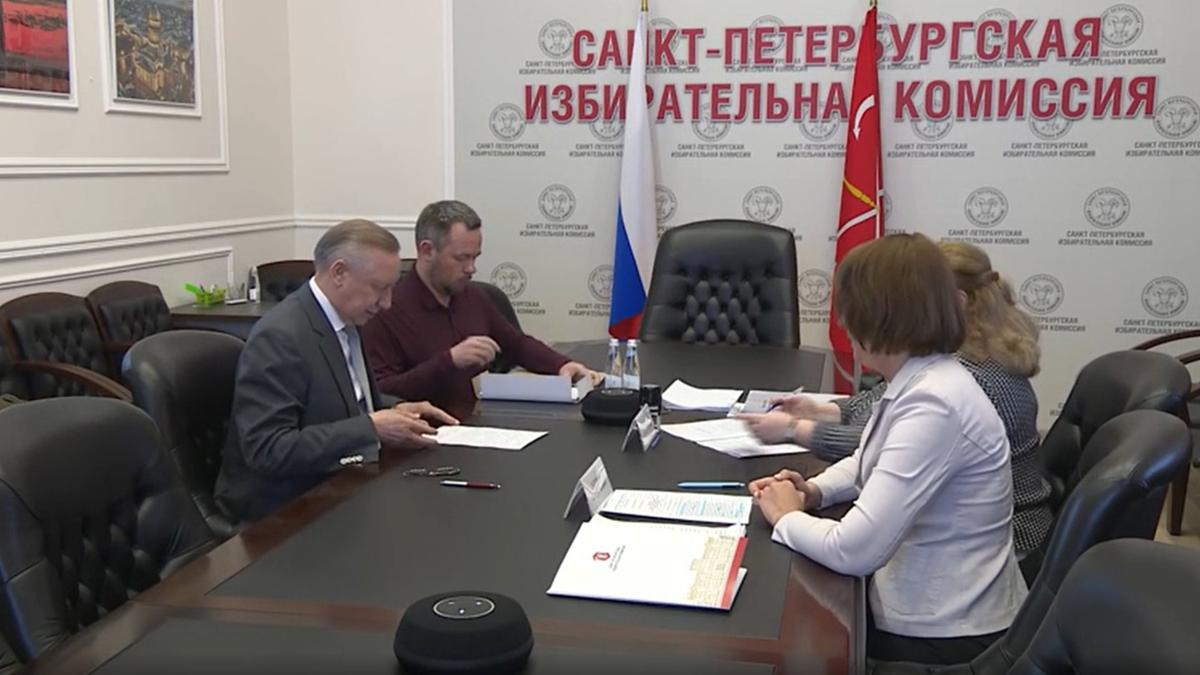 Александр Беглов официально подал документы на выборы губернатора Петербурга