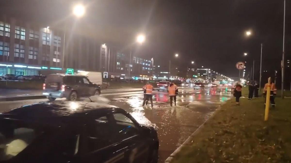 Скриншот видео: Водоканал Петербурга
