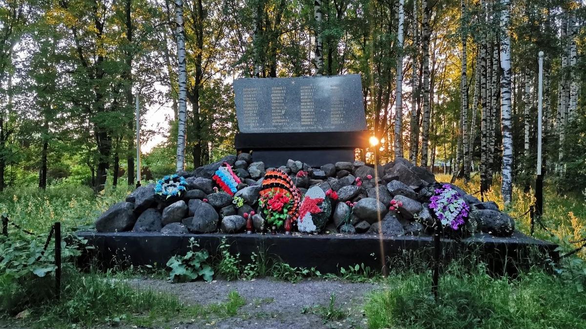 Жителей Красногвардейского района просят поделиться идеями по обустройству памятника в Ручьях