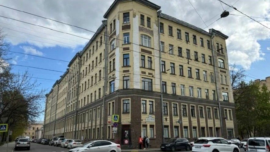 Дом В.Н. Крестина (Лесной проспект, 13). Фото: КГИОП