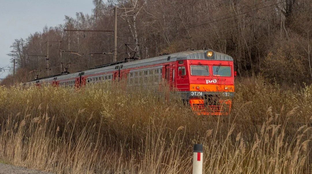 Сотруднику РЖД грозит до 5 лет тюрьмы из-за смерти ребенка на путях