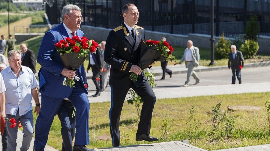 Сергей Демьянишников (справа). Фото: правительство Коми