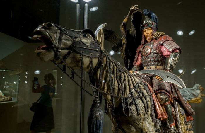 Шедевры современных уральских камнерезов покажут в музее Фаберже