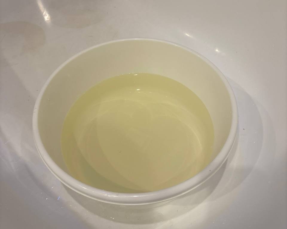 Грязная горячая вода. Фото: Анна Романова